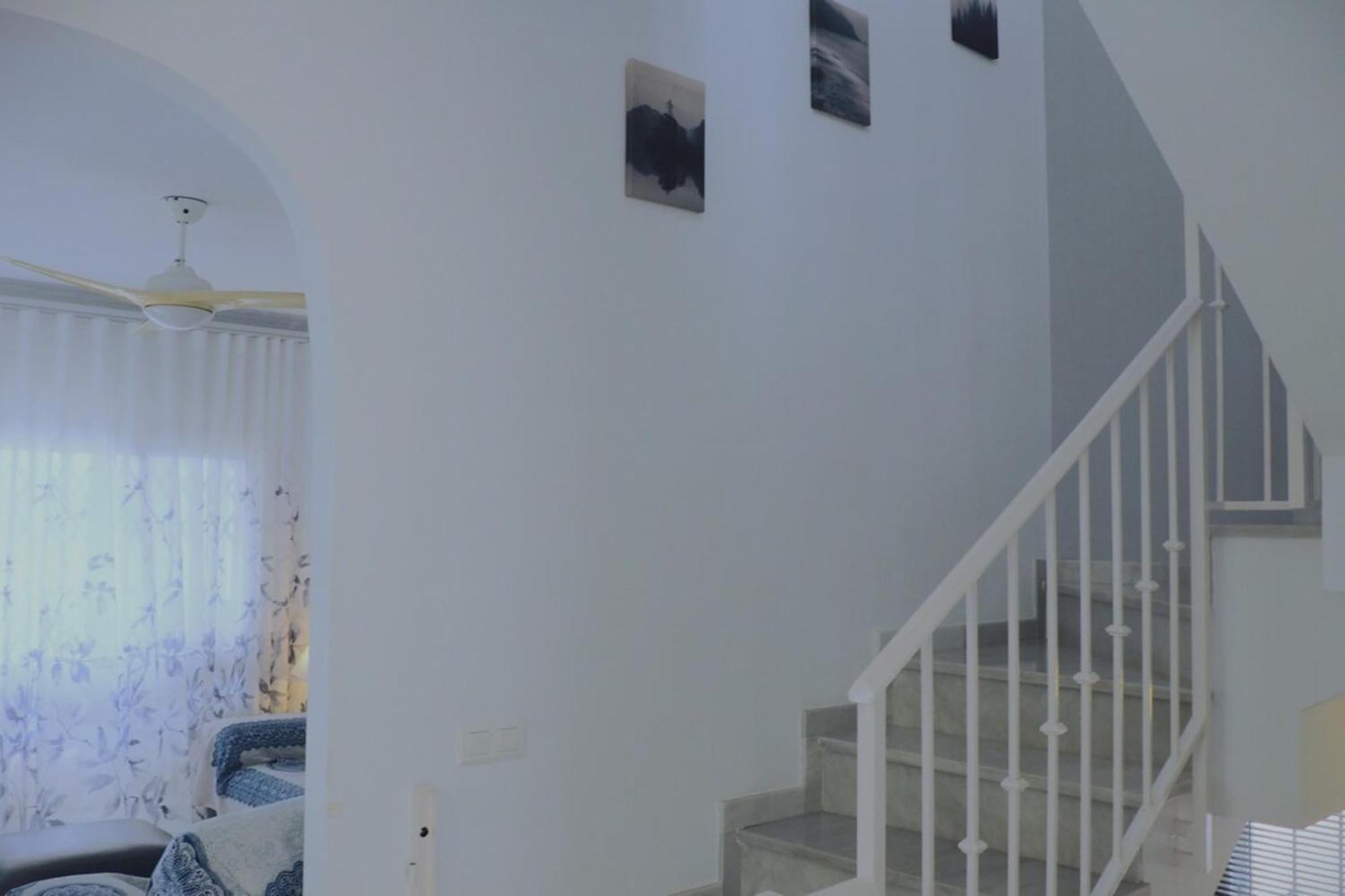 Stylish Villa Private Pool Ideal For Large Family Нерха Экстерьер фото